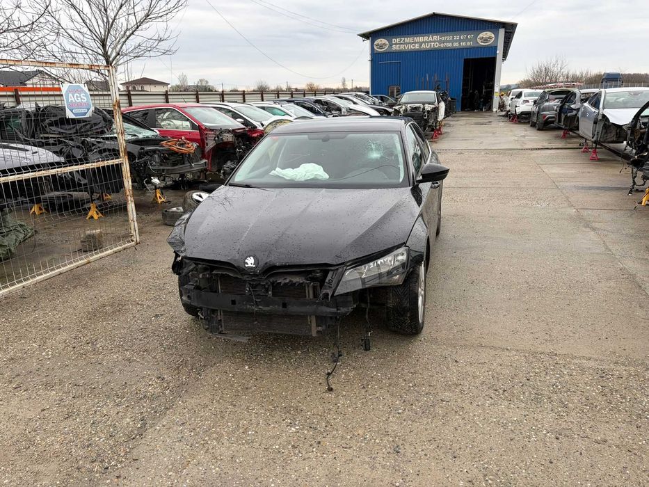 Dezmembrez Skoda Superb III Hatchback ( 3V3 ) 2.0 TDI DFGA 150 cai