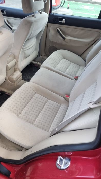 Vw bora 2.0 бензин автоматик  2000.година