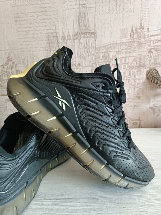 Оригинальные кроссы Reebok