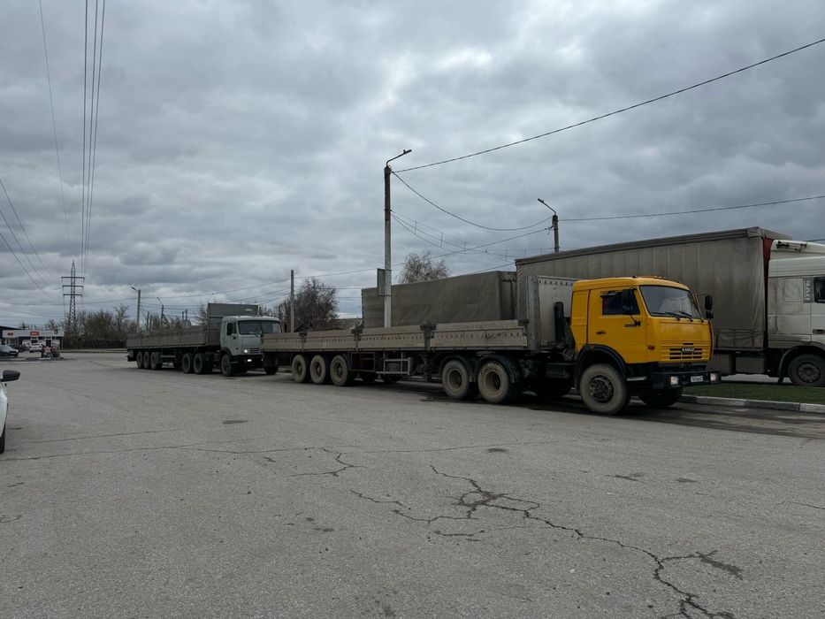 Полуприцеп шаланда длиномер