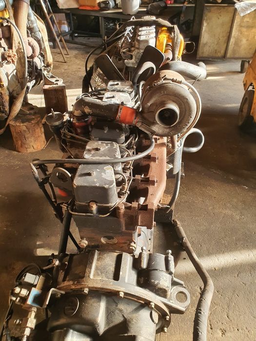 Motor Cummins model 6T-590