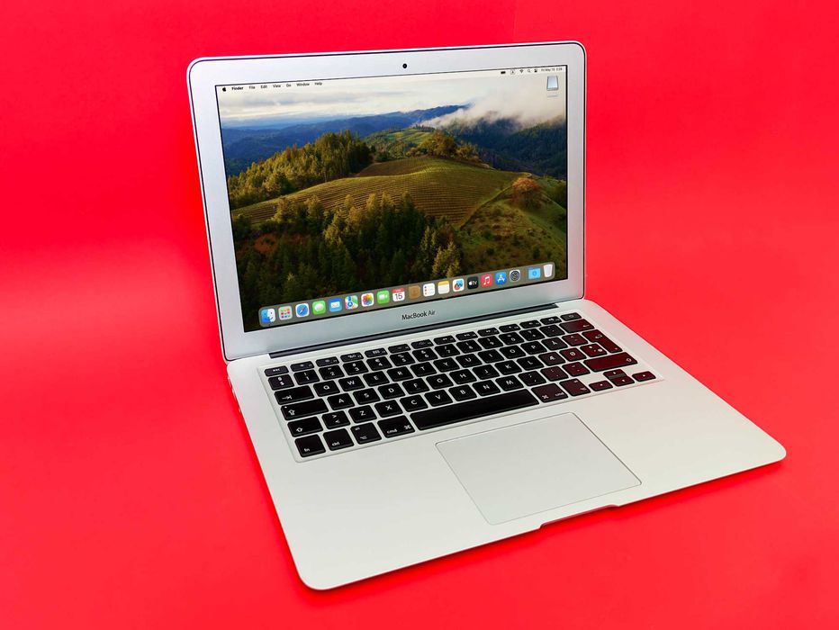 MacBook Air 2015 13 инча, i7, 8GB RAM, 240GB SSD, 84.2% (9 Часа) Батерия Apple Лаптоп Топ Състояние