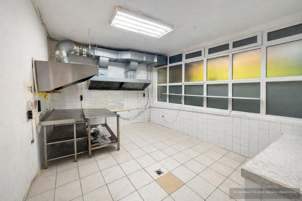 Дава се под наем Заведение в Пловдив, Кършияка - 413 кв.м за 2393.43 € - Снимка #8