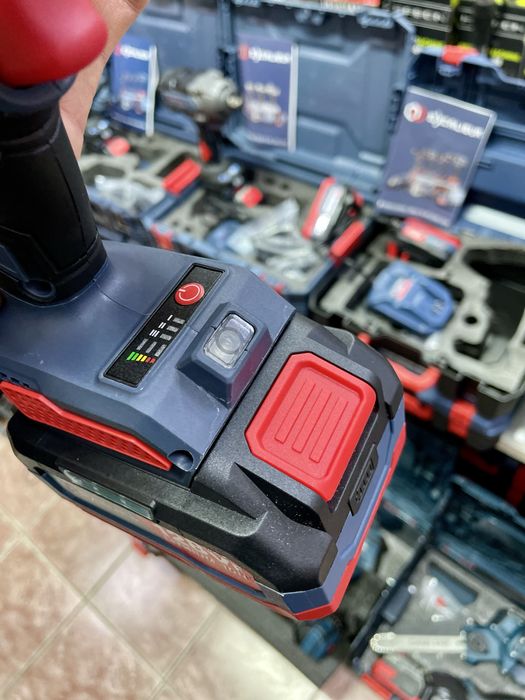 Шуруповерт ЛЕДОБУР для рыбалки