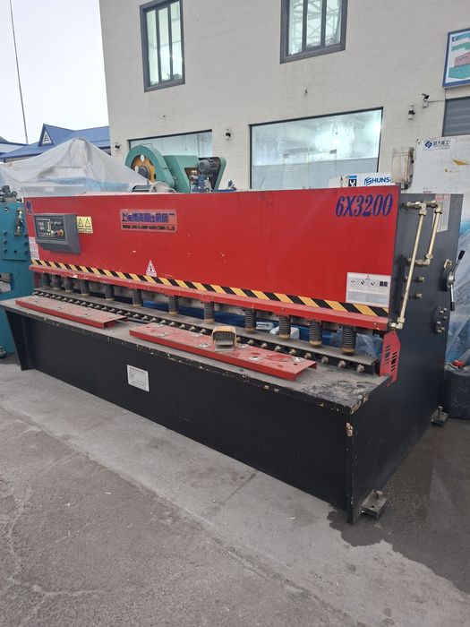 Гильотина станок для резки металла  в Узбекисгане. 2019 йил .