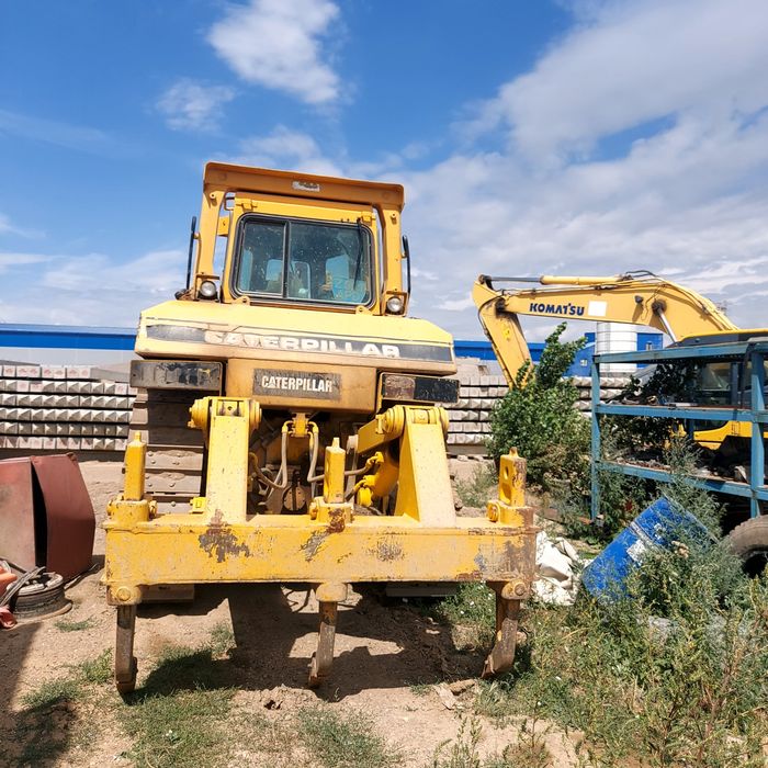 Бульдозер Caterpillar D7