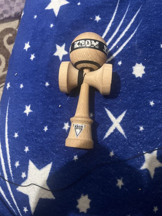 Kendama krom strogo nelansata
