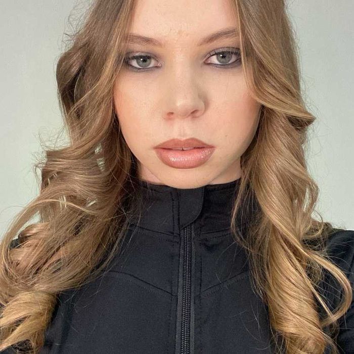 Макияж, локоны выезд на дом