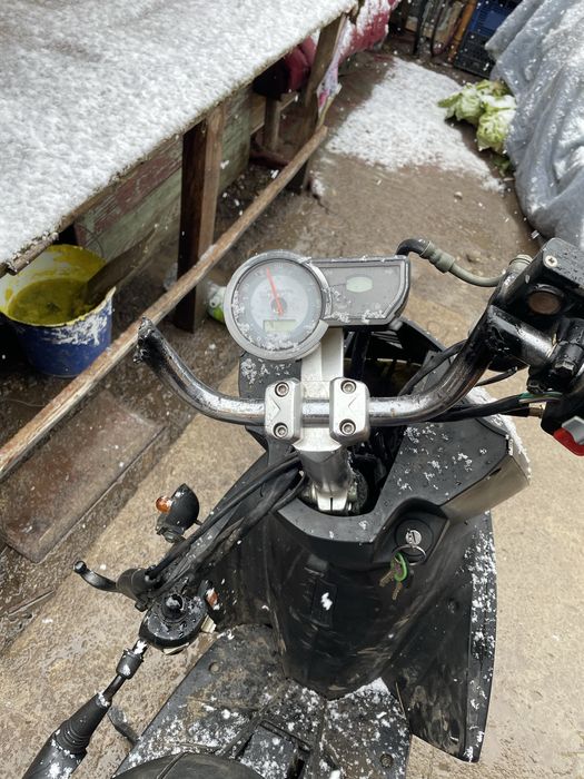 Scuter generic 49-cc2-t