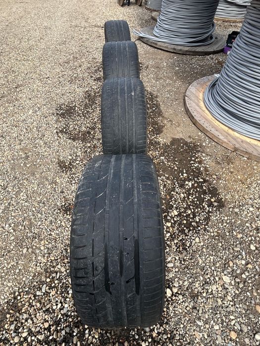 Vand jante BMW X4 245/40R20