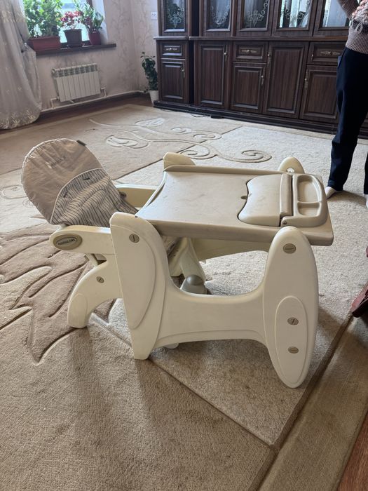 Детский стол 2 в одном