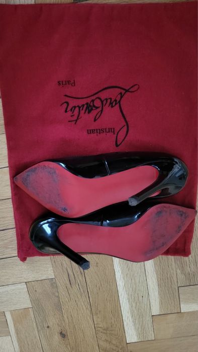 Елегантни дамски обувки