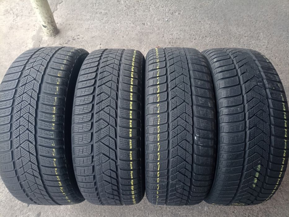 4 anvelope de iarna Pirelli 225/45 R19 2xdot 3018 2xdot 2420