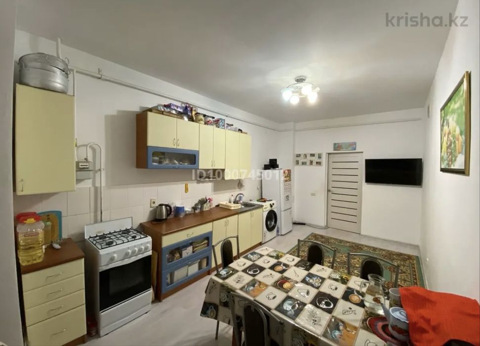 Продам 1 ком.кв. на 12 мкр