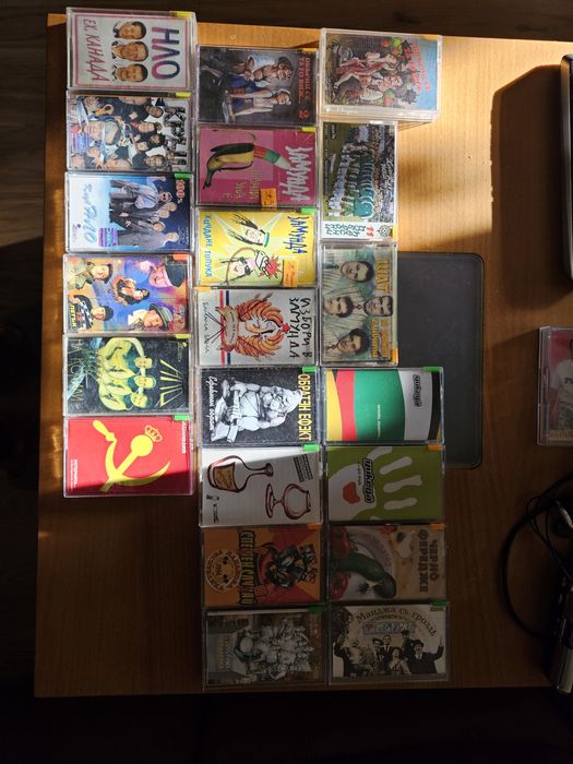 Продавам аудиокасети с българска музика!