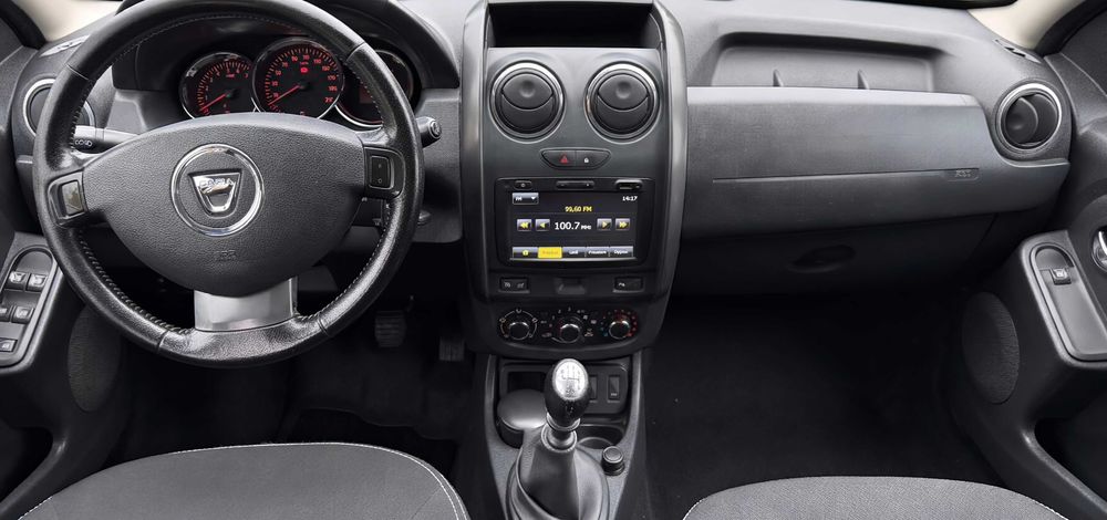 Dacia Duster 2016 diesel, 8.513 € — imagine 3
