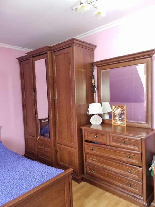 Продам спальный гарнитур