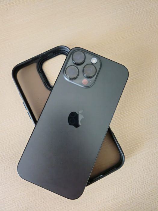 Apple iPhone 16 Pro Max