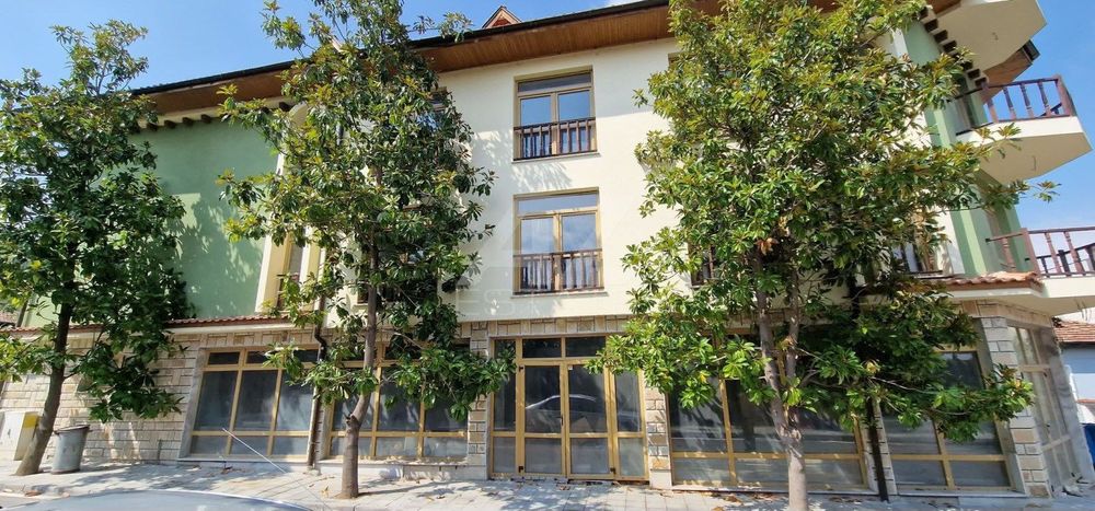 Продава се Къща в Варна, Христо Ботев - 127 кв.м за 582 €/кв.м - Снимка #2