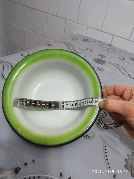 Тарелочки суповые,бокалы