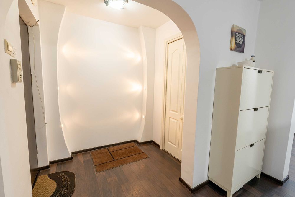 Apartament 2 camere de vanzare Constanta, zona Faleza Nord