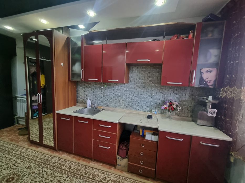 Продам кухонный гарнитур