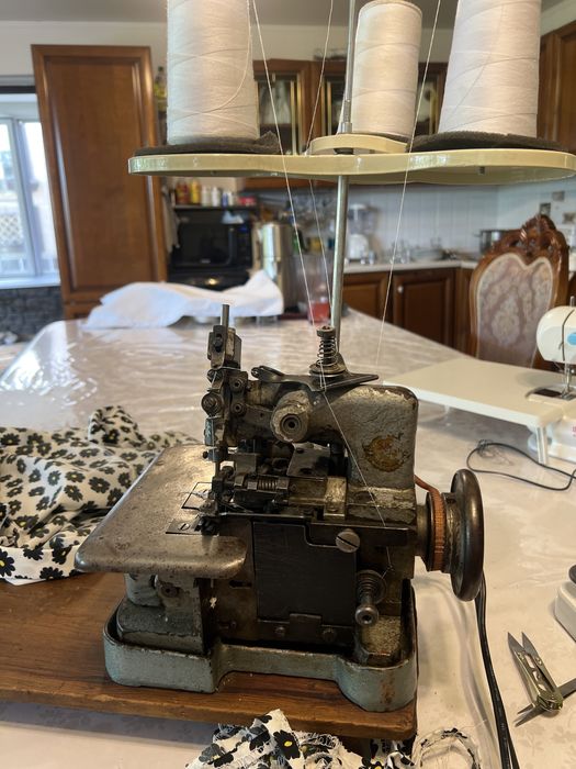 Оверлок советский