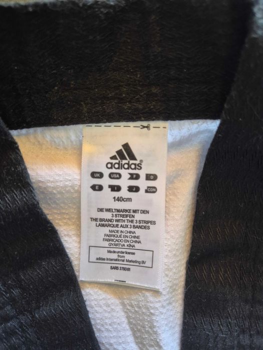 Ново Adidas добок таекуондо