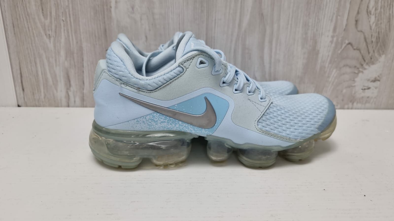 Air vapormax hot sale silver