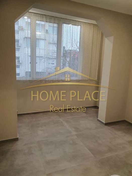 Продава се Тристаен апартамент в Варна, Базар Левски - 70 кв.м за 2272 €/кв.м - Снимка #3