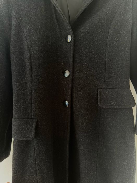 Palton lung din lână negru  – stil clasic cu șliț la spate