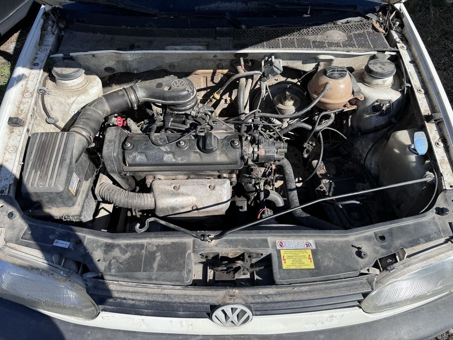 VW Golf 3 1.4 i 75hp 1995г На Части