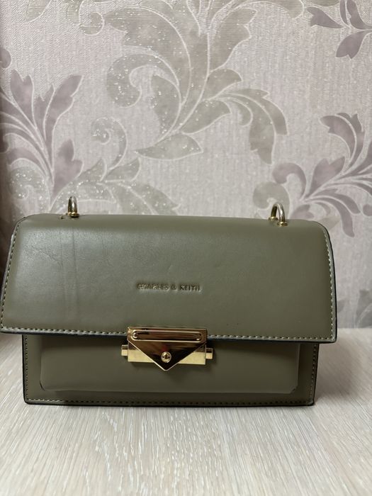 Продам сумку в хорошем состоянии