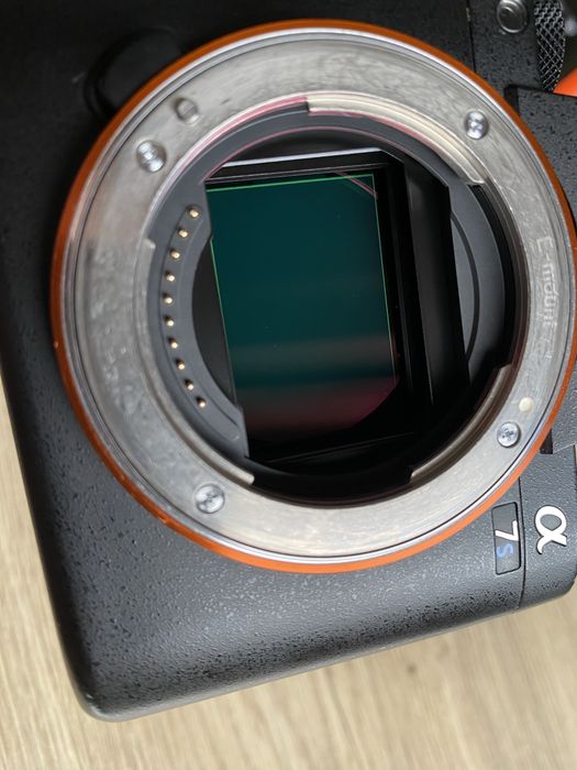 Sony A7S II + 64GB карта памет + 7 батерии