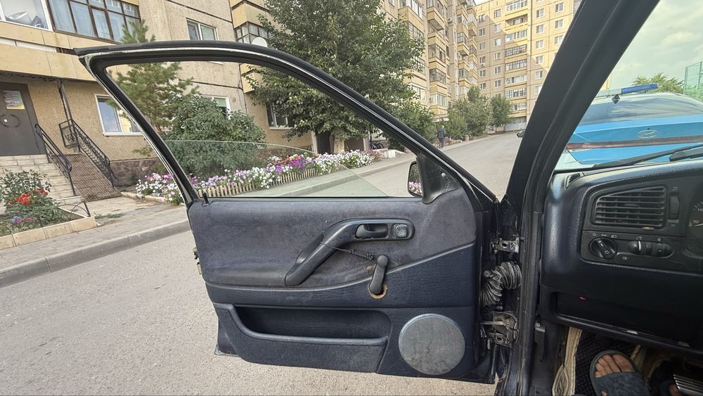 Volkswagen Passat B4