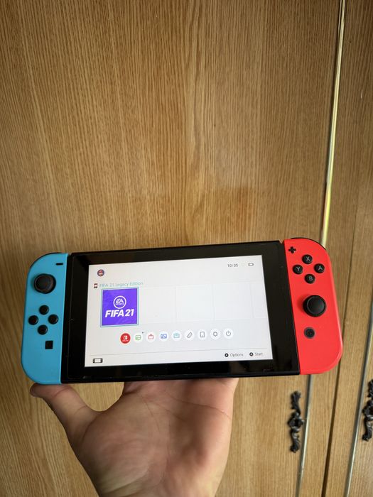 Nintendo Switch cu accesorii Oradea • OLX.ro