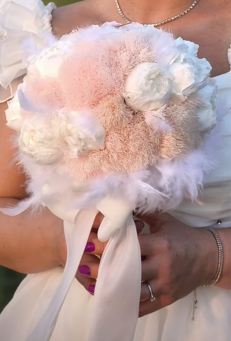 Buchet de mireasa din flori criogenate