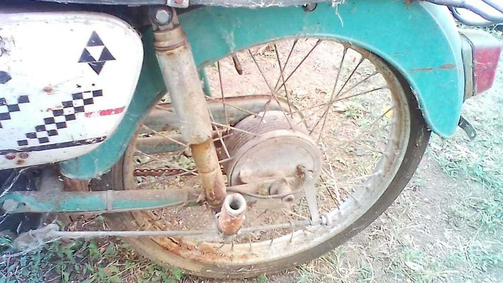 Мотопед "Балкан" (50 куб.см) / за колекция и употреба след лек ремонт