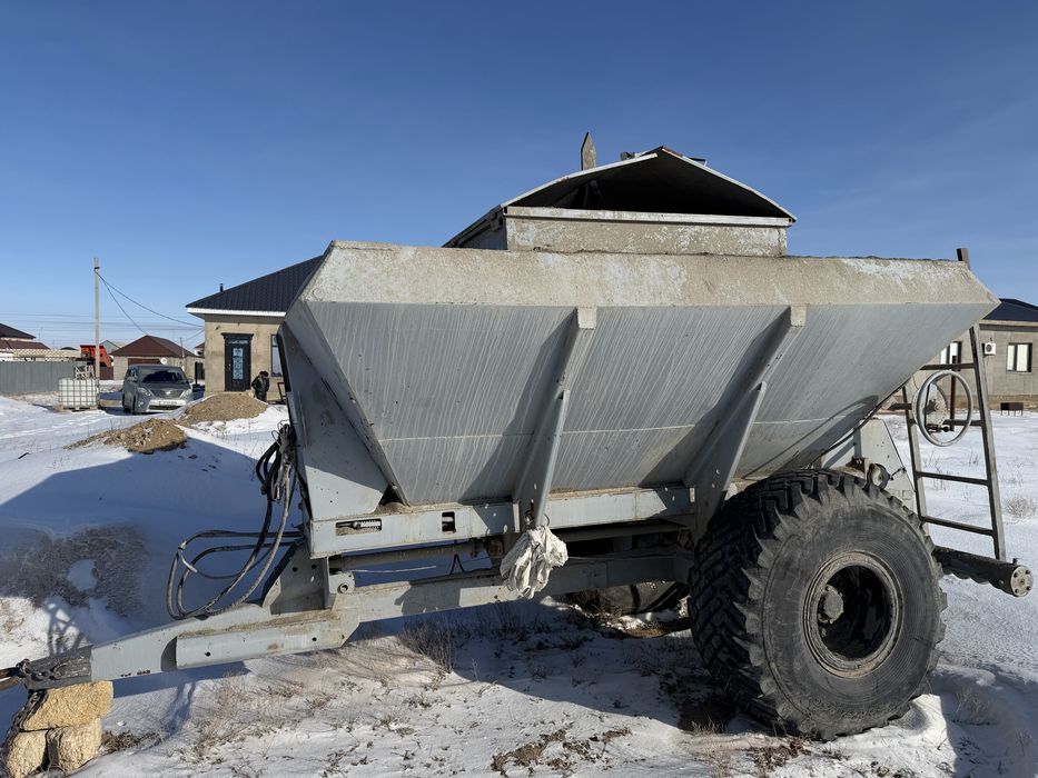 Распределитела цемент 8 тонник