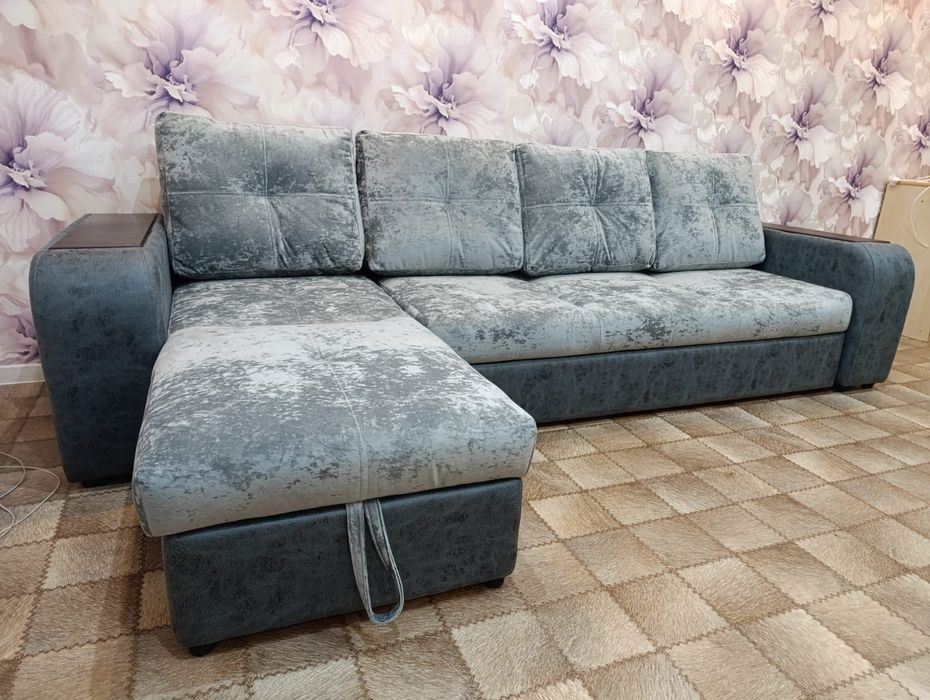 Перетяжка мебели