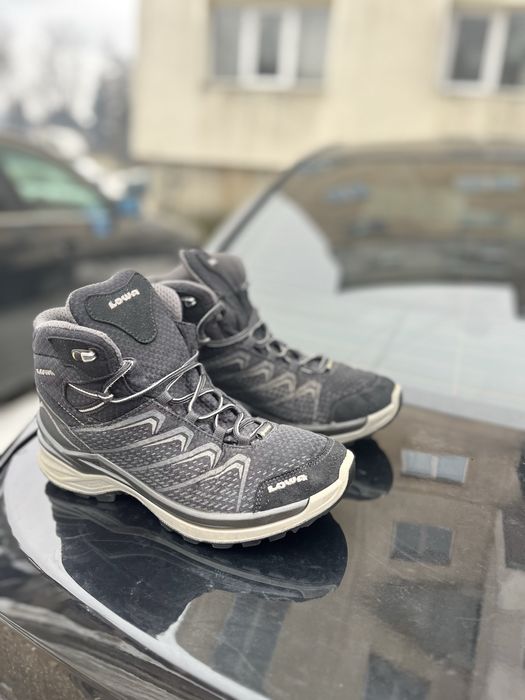 Ghete Lowa Innox Pro gtx Mid drumetie hiking outdoor iarna trekking