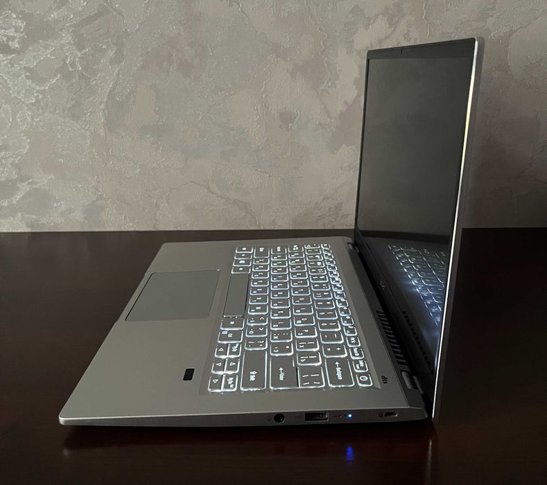 Acer Swift 3, ekran 14", 16GB/477GB, Ryzen 7 5700U Radeon Graphics