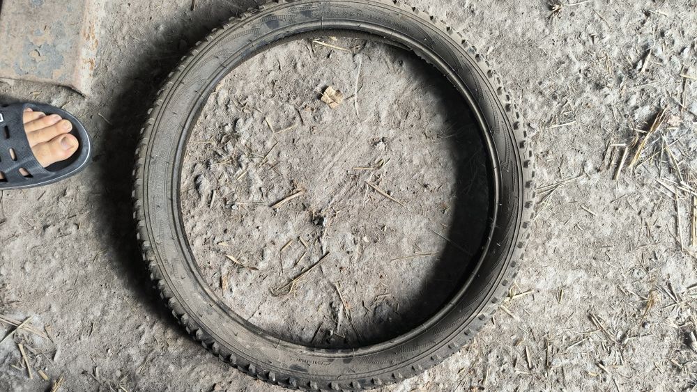 Срочно продам покрышки 20,24,26