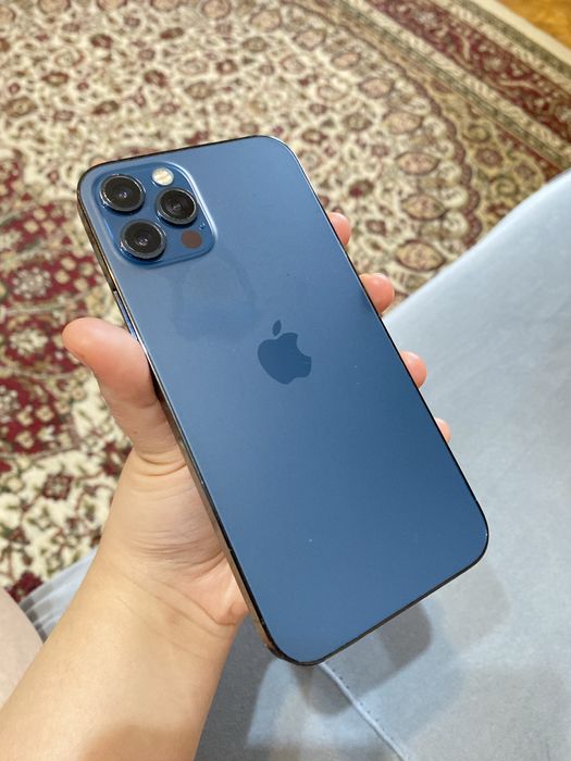 Айфон 12 Pro 128гб хороший