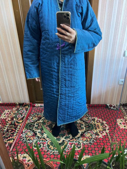 Чапан. Хаммаси янги. Катта размер.