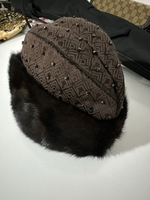 Норковая шапка