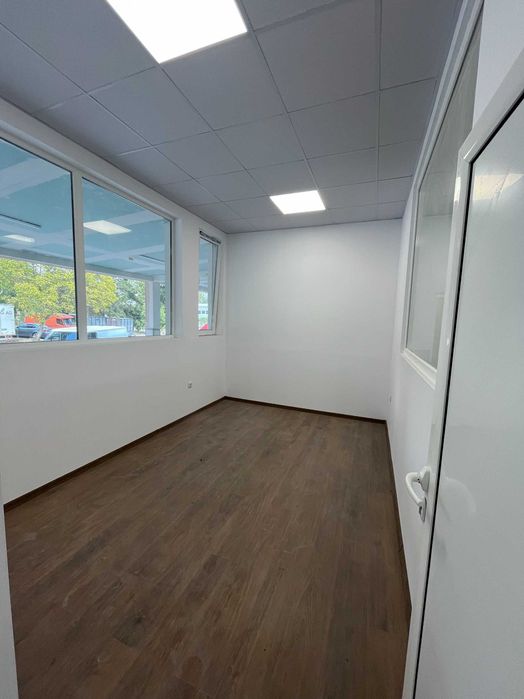 Дава се под наем Офис в Казанлък - 150 кв.м за 510 € - Снимка #1