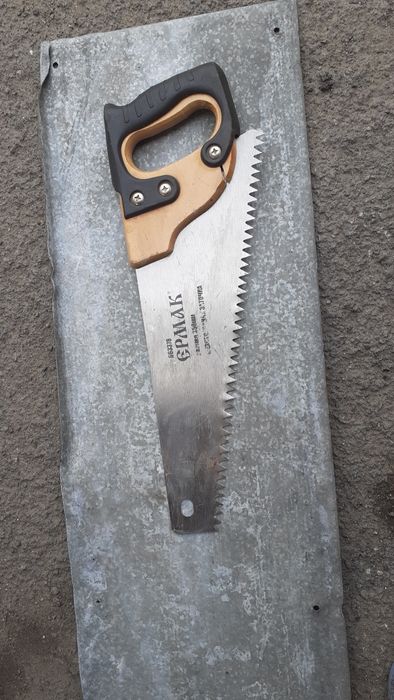 Пила ручная новый