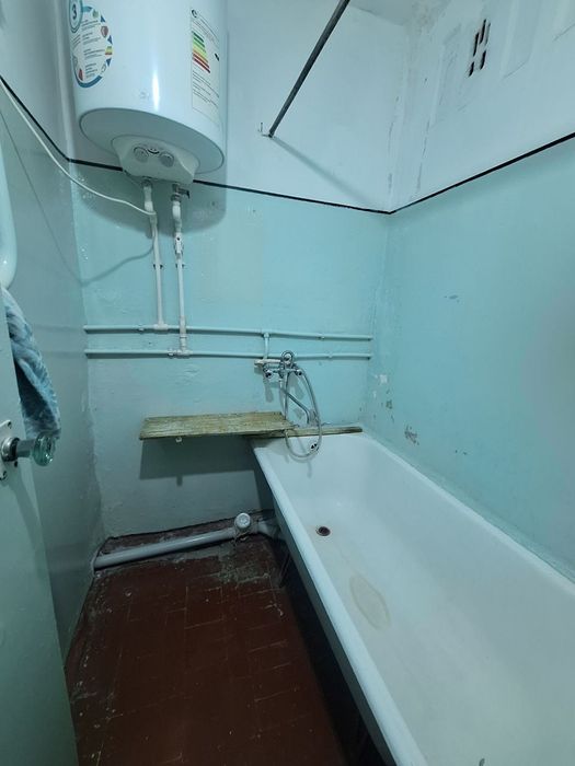 Фрунзенский сотув 2-хонали 3-этаж (Сквозной)