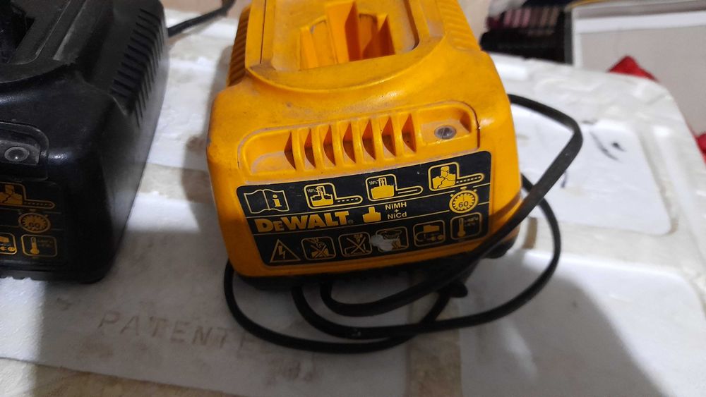 incarcator dewalt 18v-ni-cd
